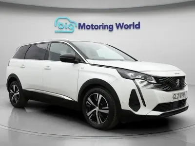 Used Peugeot 5008 GT 130 HP (95 kW) 2021 White SUV