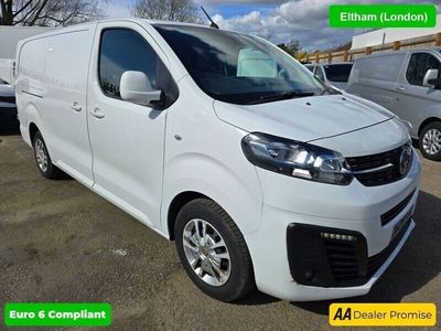 used Vauxhall Vivaro 1.5 L2H1 2900 SPORTIVE S/S 101 BHP IN WHITE WITH 35,000 MILES AND A FULL SE