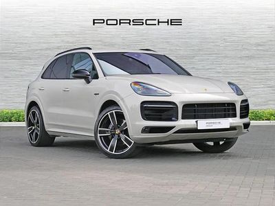 Used Porsche Cayenne 462 HP (339 kW) 2020 Beige SUV
