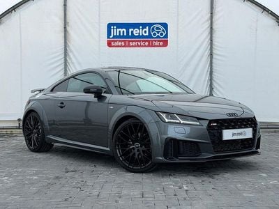 Begagnad Audi TT Black Edition 197 HK (144 kW) 2022 Grå Sportkupé