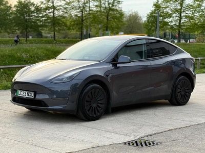 Begagnad Tesla Model Y 250 kW (340 HK) 2023 SUV