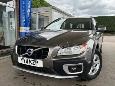 Usado Volvo XC70 215 HP (158 kW) 2011 Cinzento Carrinha