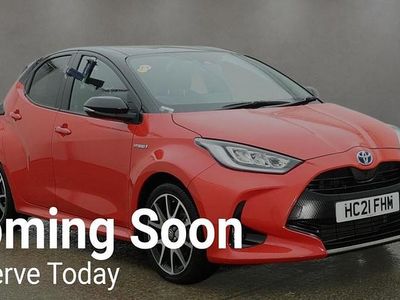 Used Toyota Yaris Hybrid Edition-S 116 HP (85 kW) 2021 Orange Hatchback