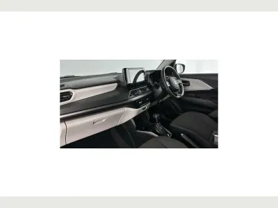 Used Suzuki Swift 81 HP (59 kW) 2025 Pearl pure white metallic Hatchback