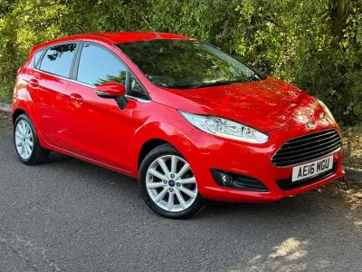 Used Ford Fiesta Titanium 2016 Red Hatchback
