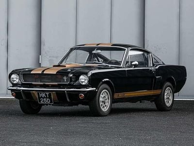 Used Ford Mustang 306 HP (225 kW) 1989 Raven black with bronze powder gold