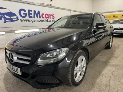 Used Mercedes C220 Executive 170 HP (125 kW) 2015 Black Estate
