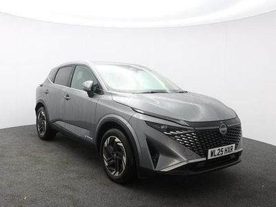 Black Used 2025 Nissan Qashqai N-Connecta SUV | £29,999 (Expensive)
