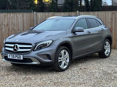 Mercedes GLA220