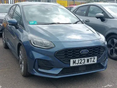 Begagnad Ford Fiesta ST-Line 125 HK (91 kW) 2023 Blå Halvkombi