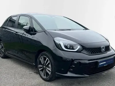 Używany Honda Jazz Advance 122 KM (89 kW) 2025 Czarny Hatchback