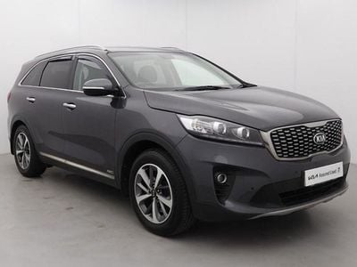 Begagnad Kia Sorento 200 HK (147 kW) 2019 Grå SUV