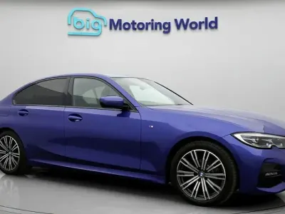 Usado BMW 318 M Sport 150 CV (110 kW) 2020 Azul Berlina