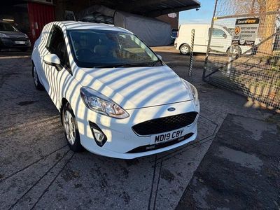 Used Ford Fiesta S 85 HP (62 kW) 2019 White Van