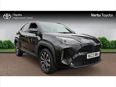 Black Used 2023 Toyota Yaris Cross Design SUV | £20,733 (Good price)