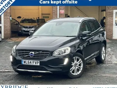 Usado Volvo XC60 SE Lux 181 CV (133 kW) 2015 Negro SUV