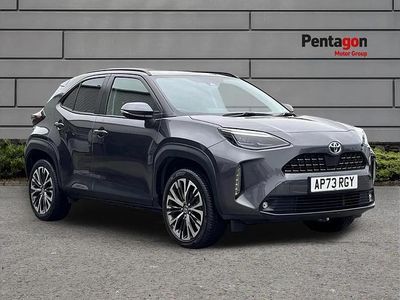 Used Toyota Yaris Cross 113 HP (83 kW) 2024 Grey SUV