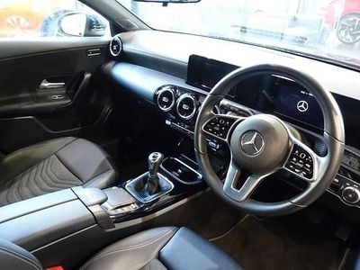 Used Mercedes A180 SE 136 HP (100 kW) 2022 Black Hatchback