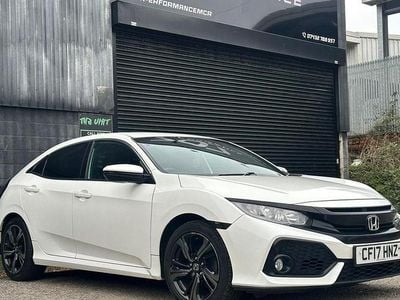 Used Honda Civic SR 129 HP (94 kW) 2017 White Hatchback
