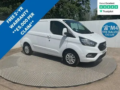 Used Ford Transit Custom Limited 170 HP (125 kW) 2023 White Van
