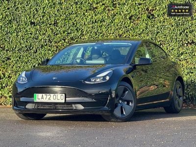 Black Used 2022 Tesla Model 3 RWD Sedan | £20,695 (Fair price)