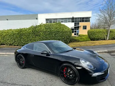 Usado Porsche 911 Carrera S 400 HP (294 kW) 2013 Preto Coupé