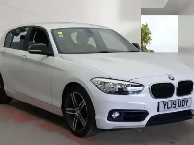 Used BMW 118 Sport Line 2019 White Hatchback
