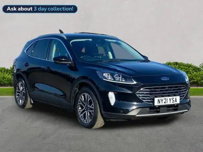 Begagnad Ford Kuga Titanium 225 HK (165 kW) 2021 Svart SUV
