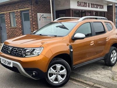 Second-hand Dacia Duster Comfort 115 CP (84 kW) 2019 Portocaliu SUV