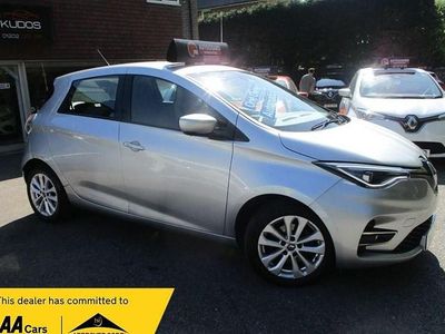 Begagnad Renault Zoe Iconic 100 kW (136 HK) 2021 Halvkombi