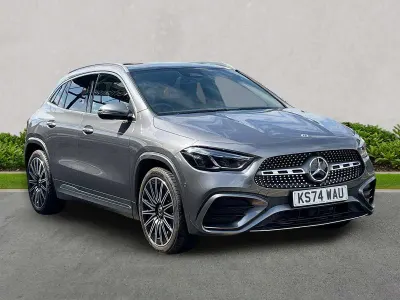 Käytetty Mercedes GLA220 AMG Line Premium Plus 190 HP (139 kW) 2024 Harmaa Katumaasturi