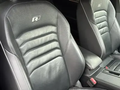 Begagnad VW Arteon R-line Edition 267 HK (196 kW) 2020 Grå Halvkombi