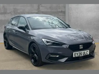 Begagnad Seat Leon Black Edition 272 HK (200 kW) 2026 Grå Halvkombi