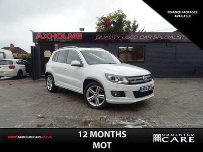 White Used 2015 VW Tiguan R-line SUV | £8,495 (Fair price)