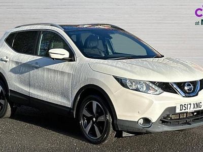White Used 2017 Nissan Qashqai N-Vision SUV | £9,000 (Good price)