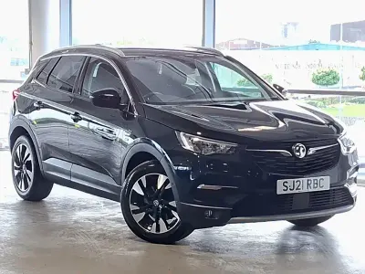 Używany Vauxhall Grandland X Edition 2021 Czarny SUV