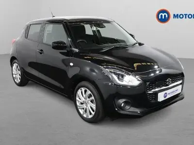Begagnad Suzuki Swift SZ-T 83 HK (61 kW) 2023 Svart Halvkombi
