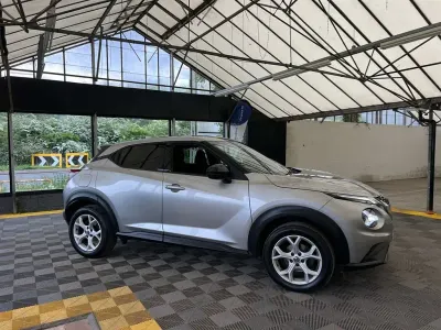 Gebraucht Nissan Juke N-Connecta 2020 Silber SUV