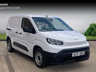 Icy white Used 2024 Toyota Proace City Active MPV | £15,333 (Fair price)