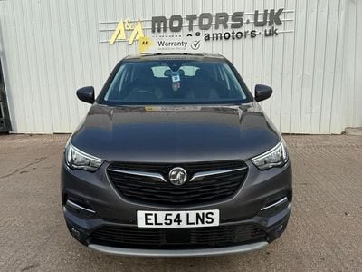Used Vauxhall Grandland X S 130 HP (95 kW) 2018 Grey SUV