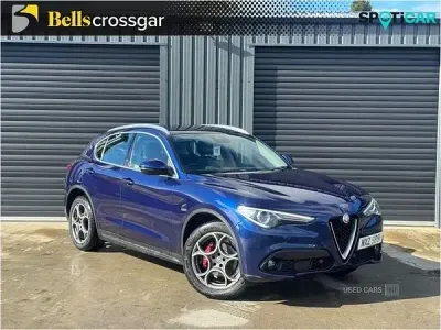 Begagnad Alfa Romeo Stelvio Edizione Speciale 210 HK (154 kW) 2019 Blå SUV
