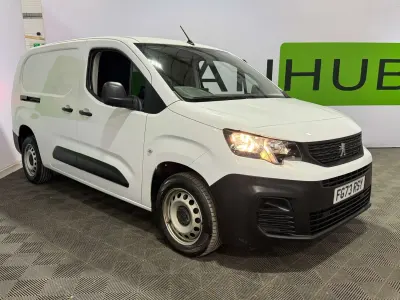 Used Peugeot Partner Premium 131 HP (96 kW) 2023 White MPV