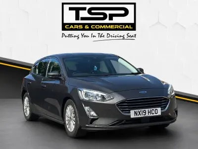 Used Ford Focus Titanium 150 HP (110 kW) 2019 Grey Hatchback