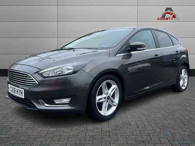 Used Ford Focus Titanium 125 HP (91 kW) 2018 Grey Hatchback