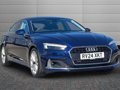Begagnad Audi A5 Sport 150 HK (110 kW) 2024 Blå Halvkombi