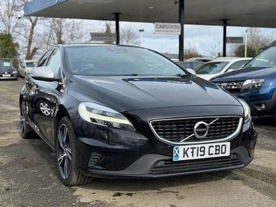 Used Volvo V40 R-Design 122 HP (89 kW) 2019 Black Estate