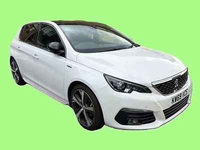 Used Peugeot 308 GT-line 130 HP (95 kW) 2019 White Hatchback