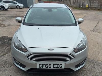 Used Ford Focus Zetec 2016 Silver Hatchback