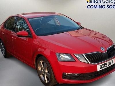 Used Skoda Octavia SE Drive 116 HP (85 kW) 2019 Red Hatchback