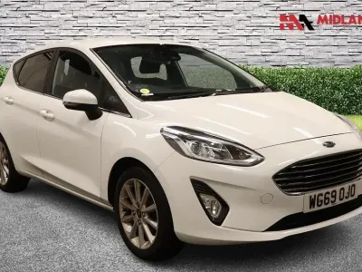 Used Ford Fiesta Titanium 125 HP (91 kW) 2019 White Hatchback